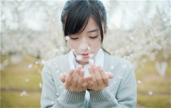 新青怀孕后验血多久可以知道男女(怀孕后多久可以验血检查出来)